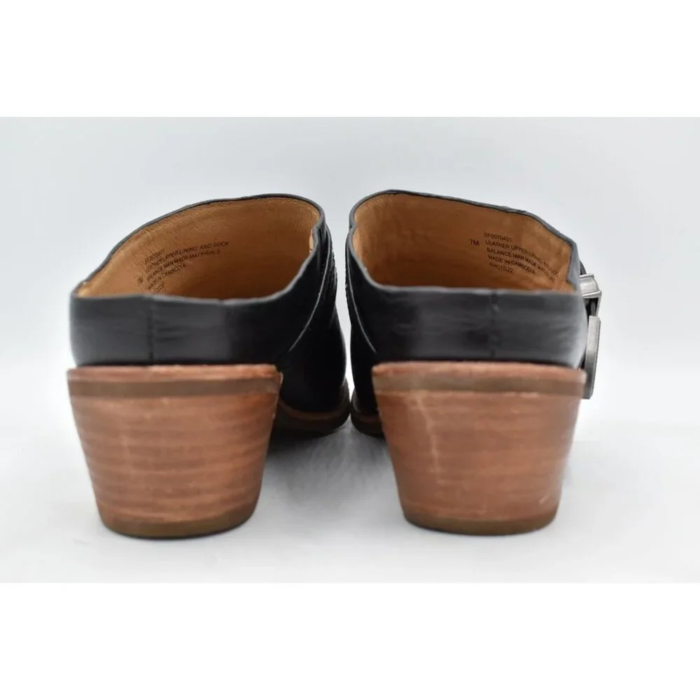 Sofft Women Size 8 Adara Black Leather Buckle Shooties‎ Booties Shoes Mules